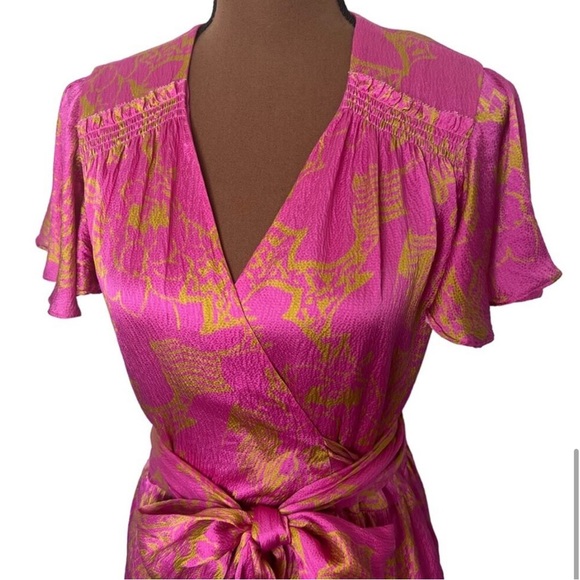 Tanya Taylor Paris Hammered Silk Wrap Dress in Ikat Flower Pink $545 - Picture 10 of 12